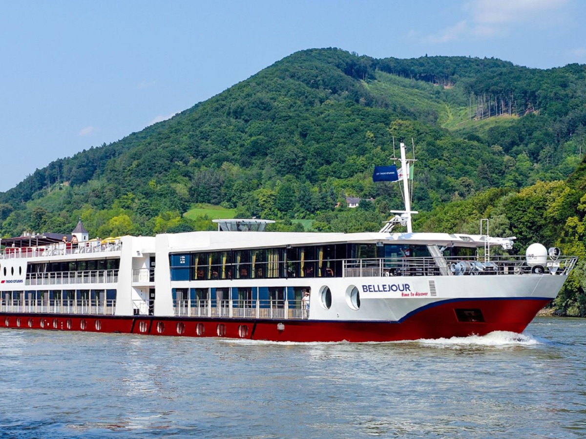 Foto von nicko cruises